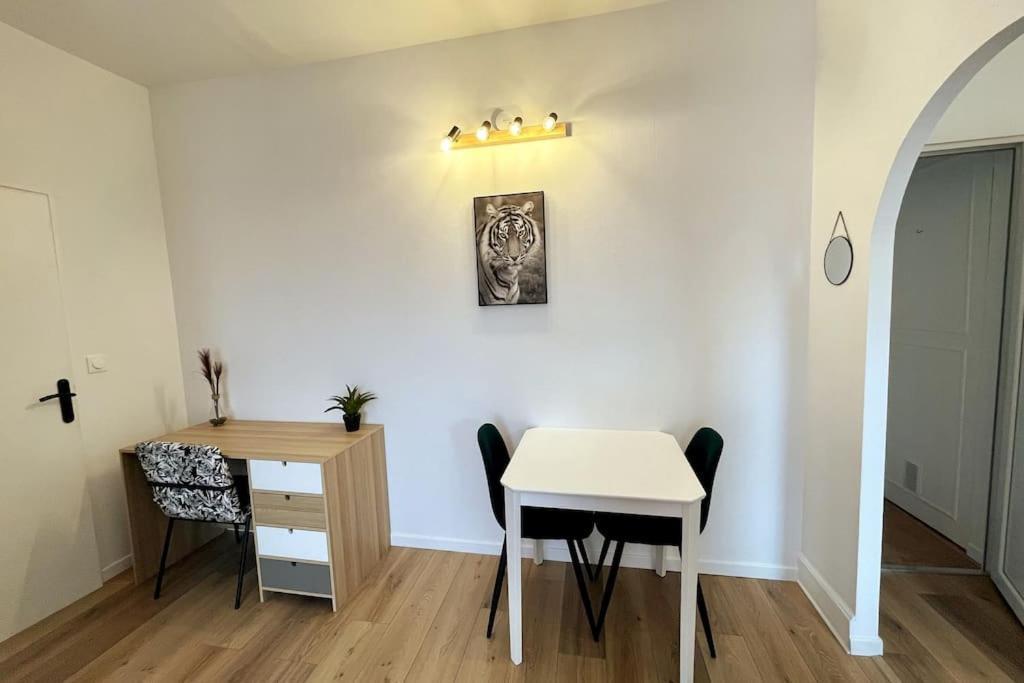 3g Clim + Thermal Et Campus Artem A 200m, 2 Pieces Appartement
